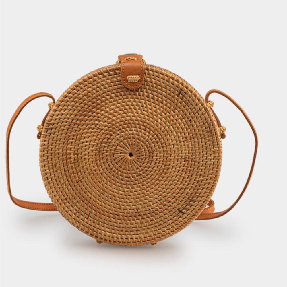 Round Rattan Crossbody